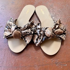 ALDO FAUX PAS SNAKE SKIN BOW FLAT SANDALS